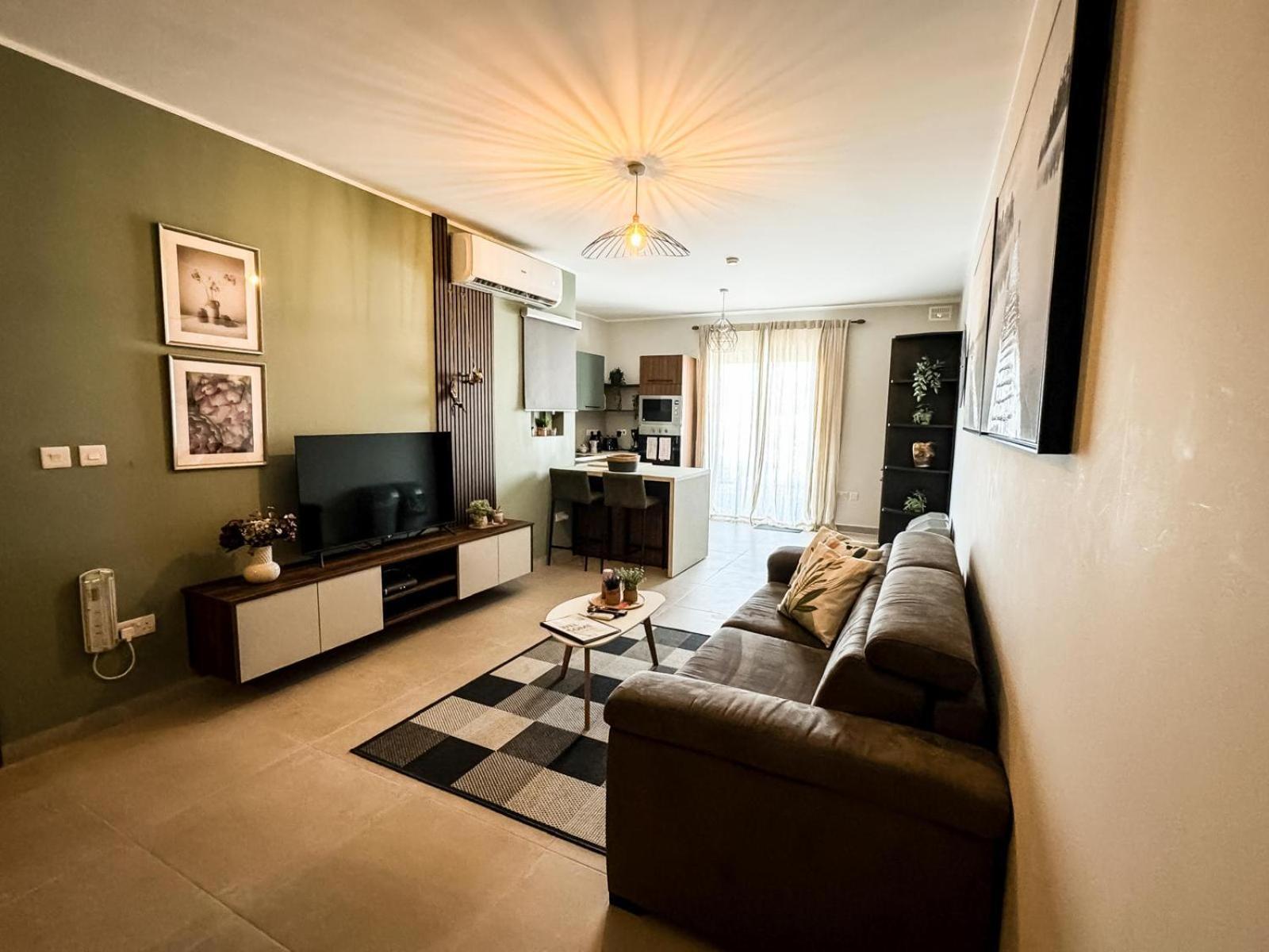 Centrally Located, Well Equipped, Stylish Flat. St. Paul's Bay Exteriör bild